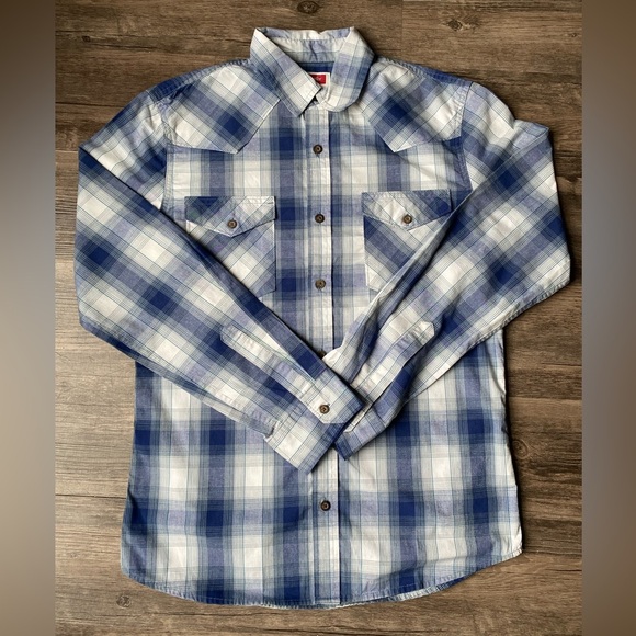 Wrangler Other - Wrangler Men’s Western Botton Down Shirt Size S